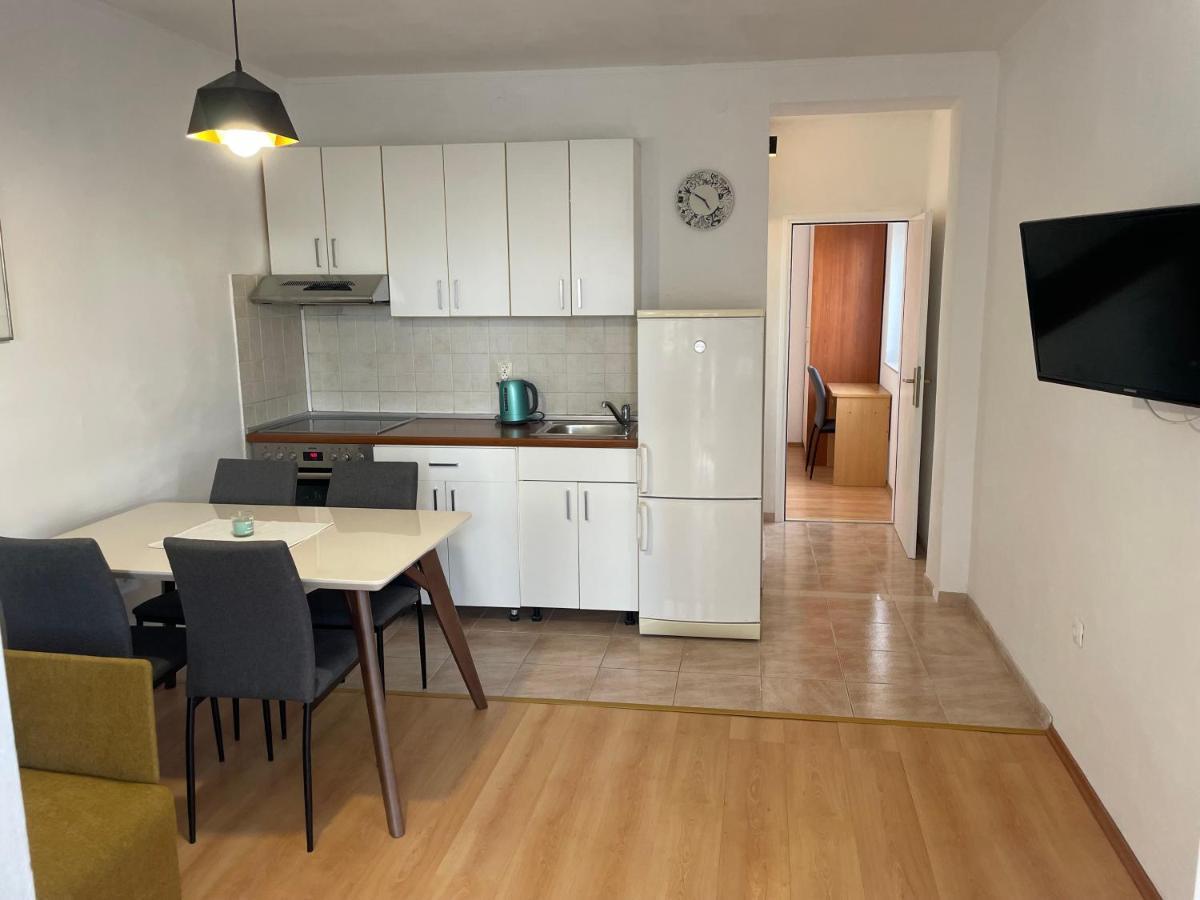 Apartment Dado Dugi Rat Exterior foto
